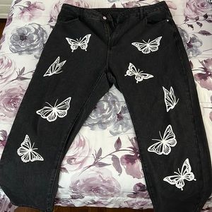 Plus High Waist Butterfly Print Mom Jeans